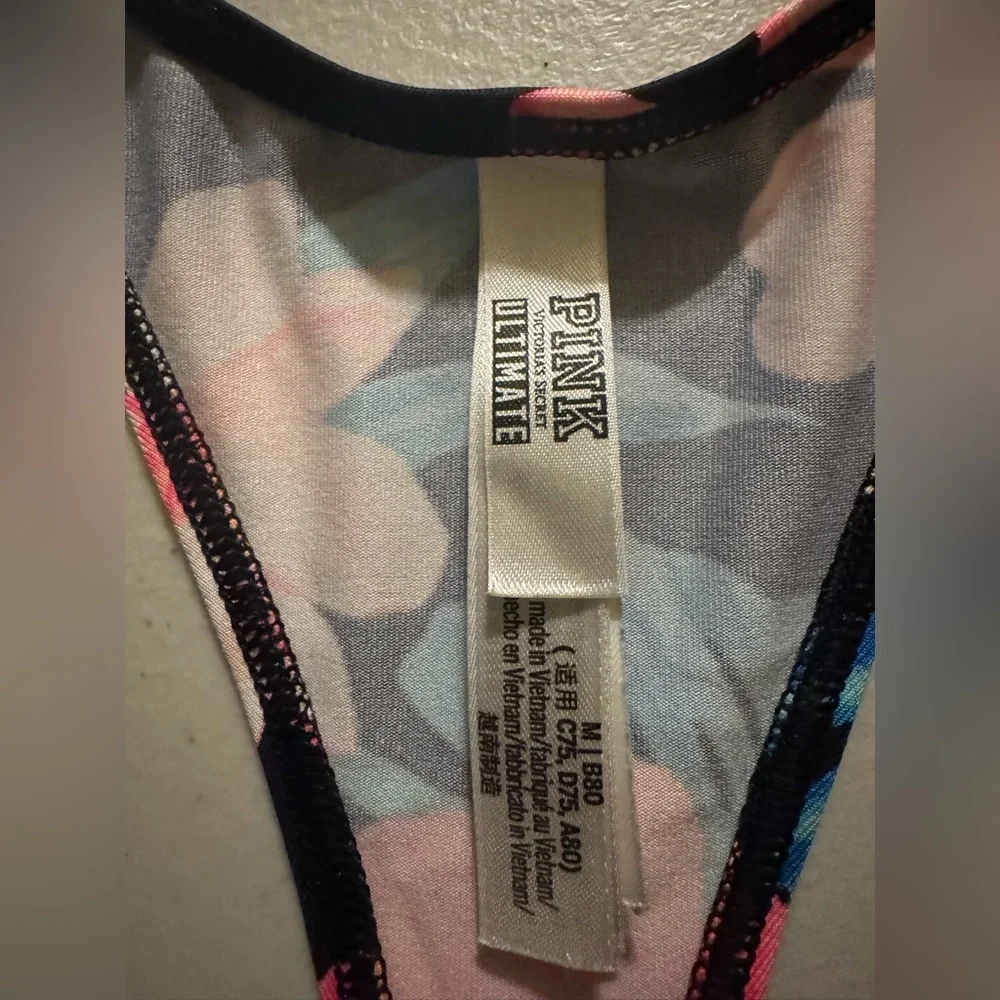 Victoria's Secret Women’s Black Floral Sports Bra, Medium  NWOT